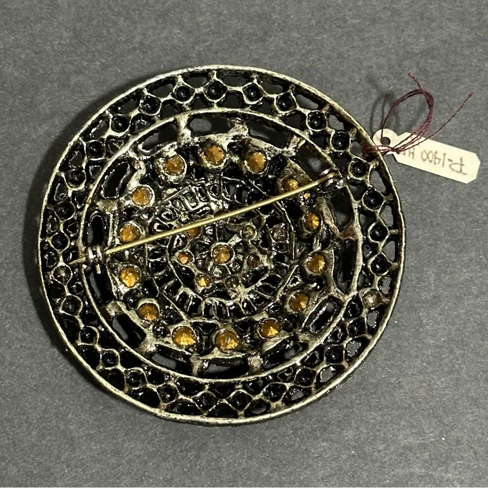 Vintage Rhinestone Pin - Picture 7 of 10